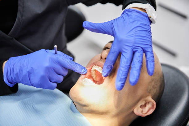 Best Emergency Broken Tooth Repair in Venetian Vlage, IL